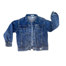 Load image into Gallery viewer, Vintage Guess Jean Jacket
