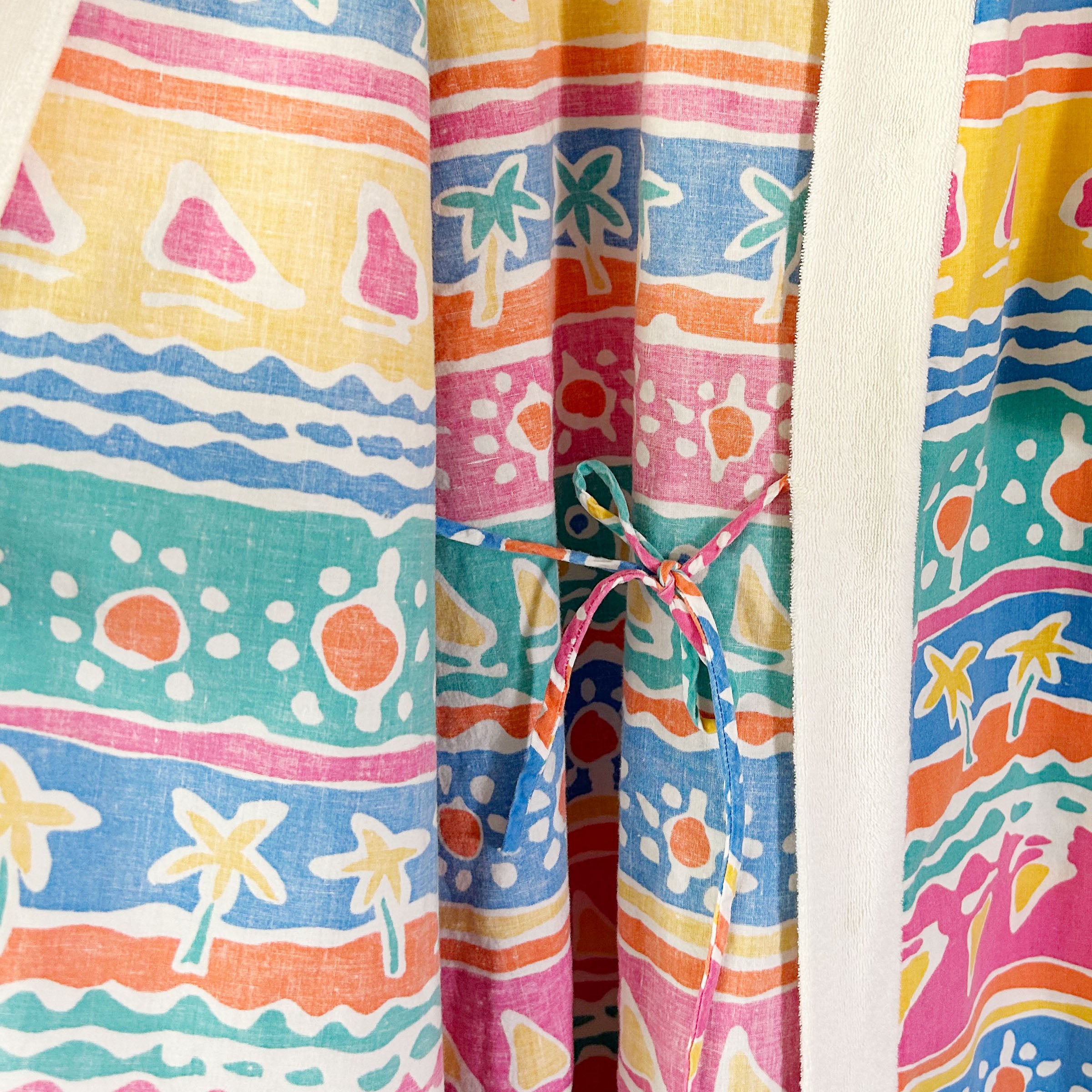 "Sunny Daze" Vintage Pool Robe
