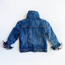Load image into Gallery viewer, &quot;Denny&quot; Y2K Polo Jean Jacket

