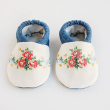 Load image into Gallery viewer, &quot;Olivia&quot; baby booties
