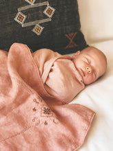 Load image into Gallery viewer, &quot;Mila&quot; vintage linen throw
