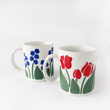 Load image into Gallery viewer, “Nina” vintage mug duo
