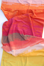 Load image into Gallery viewer, &quot;Mojave&quot; vintage beach towel

