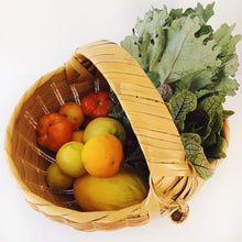 Load image into Gallery viewer, Vintage Market Basket
