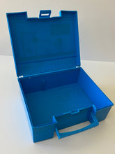 Load image into Gallery viewer, Vintage Peanuts Lunch Box
