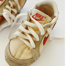 Load image into Gallery viewer, &#39;83 Vintage Nike Tyro Baby Sneakers

