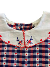 Load image into Gallery viewer, &quot;Hearts&quot; 80&#39;s vintage oshkosh
