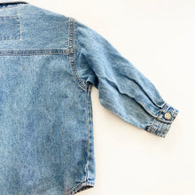 Load image into Gallery viewer, &quot;Shacket&quot; 90s Levis Shirt Jacket
