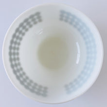 Load image into Gallery viewer, Vintage Pyrex Green Dots Bowl
