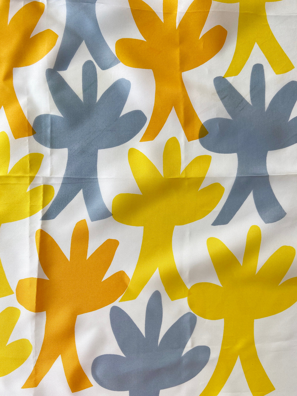 "Sunny" vintage Vera scarf