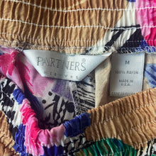 Load image into Gallery viewer, &quot;Tammy&quot; 90&#39;s Tropical Skirt
