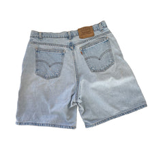 Load image into Gallery viewer, &quot;Maggie&quot; Orange Tab Levi&#39;s Shorts
